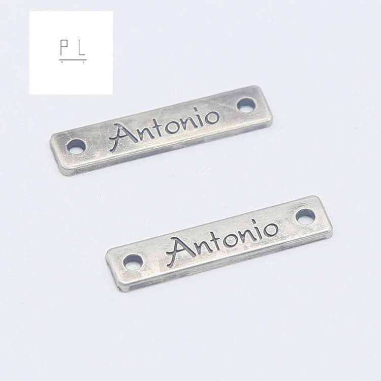 Fashion design name custom retro color metal logo accessoires  labels clothing metal tag
