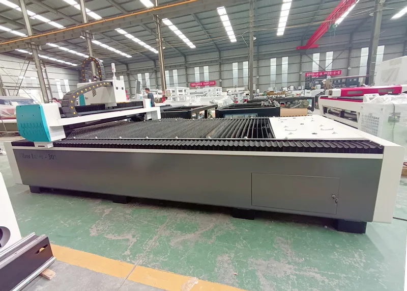 4*8Ft 1325 1.5kw Fiber Laser Cutting Machine For Steel