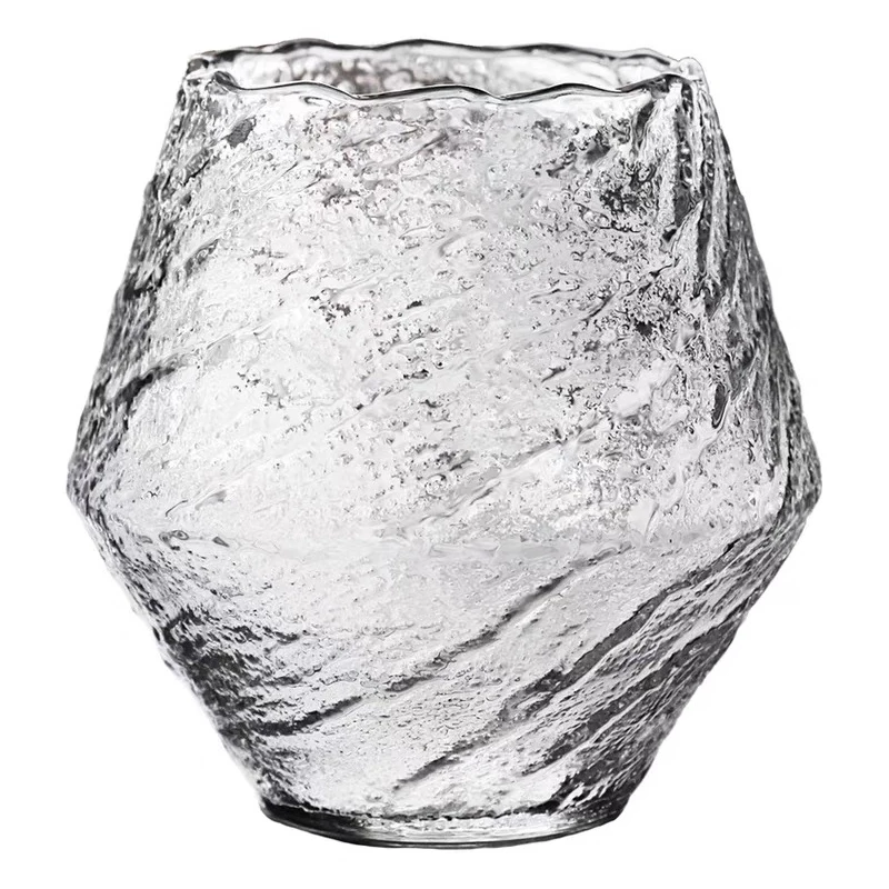 
The best-selling crystal whiskey glass liquor used to improve the taste and aroma of spirits crystal clear glassware 