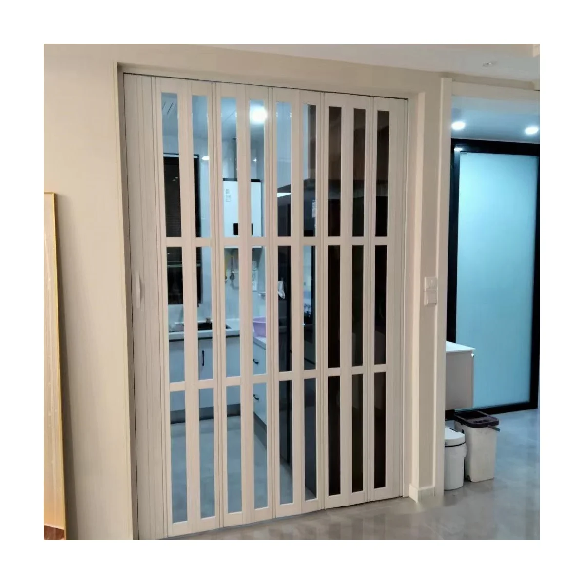 Beautiful Smoothly Durable Folding Door Manual Sliding Door For Home