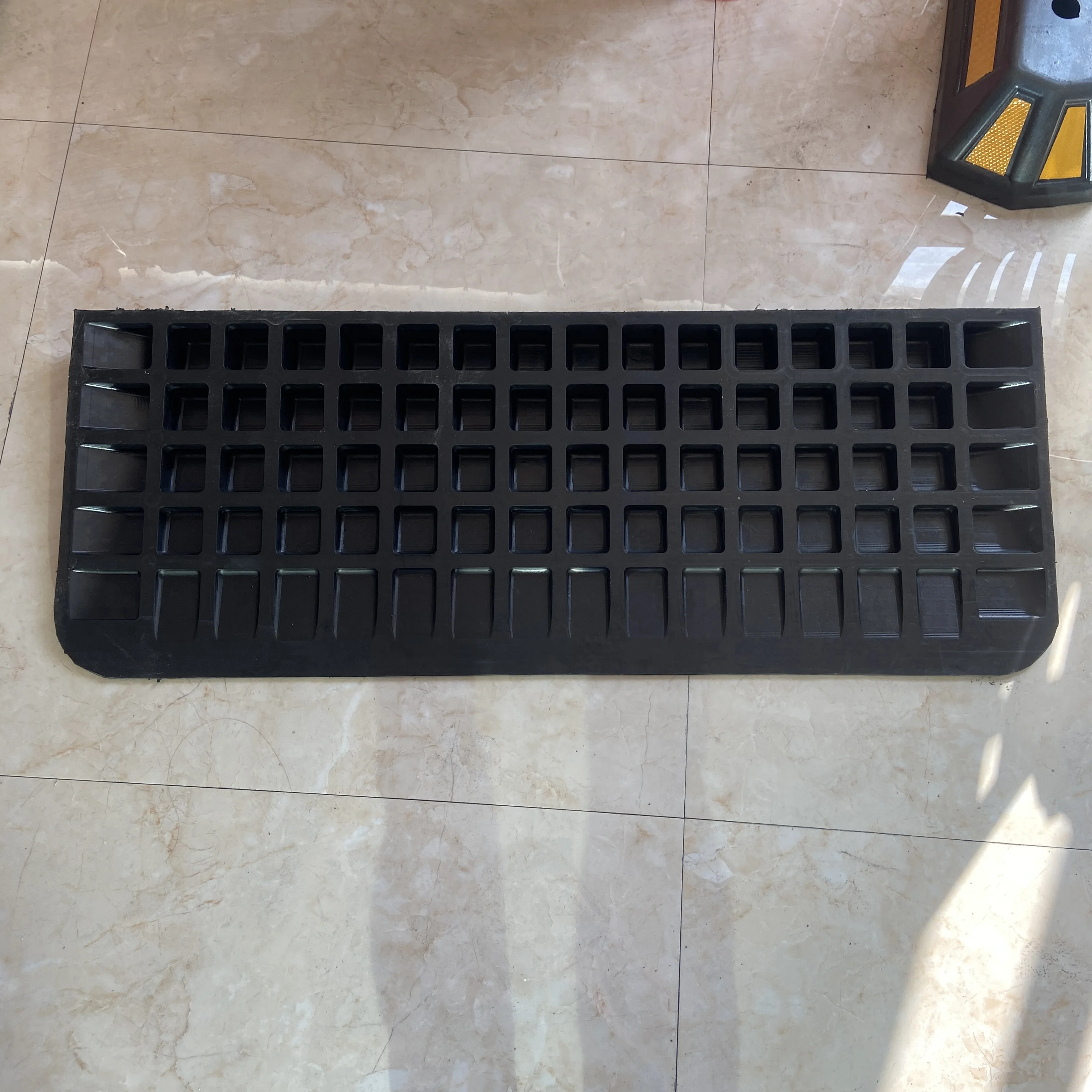Solid 2.5 inch  Rubber Curb Ramp  Threshold Ramp Wheelchair