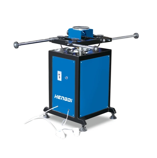 Sealant extruder machine for insulating glass