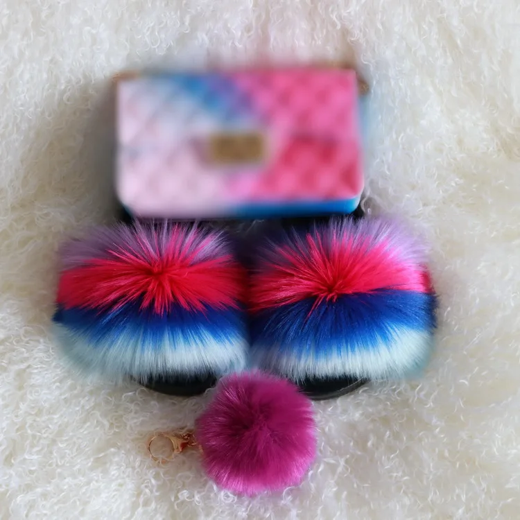 kids fur slippers (5).JPG