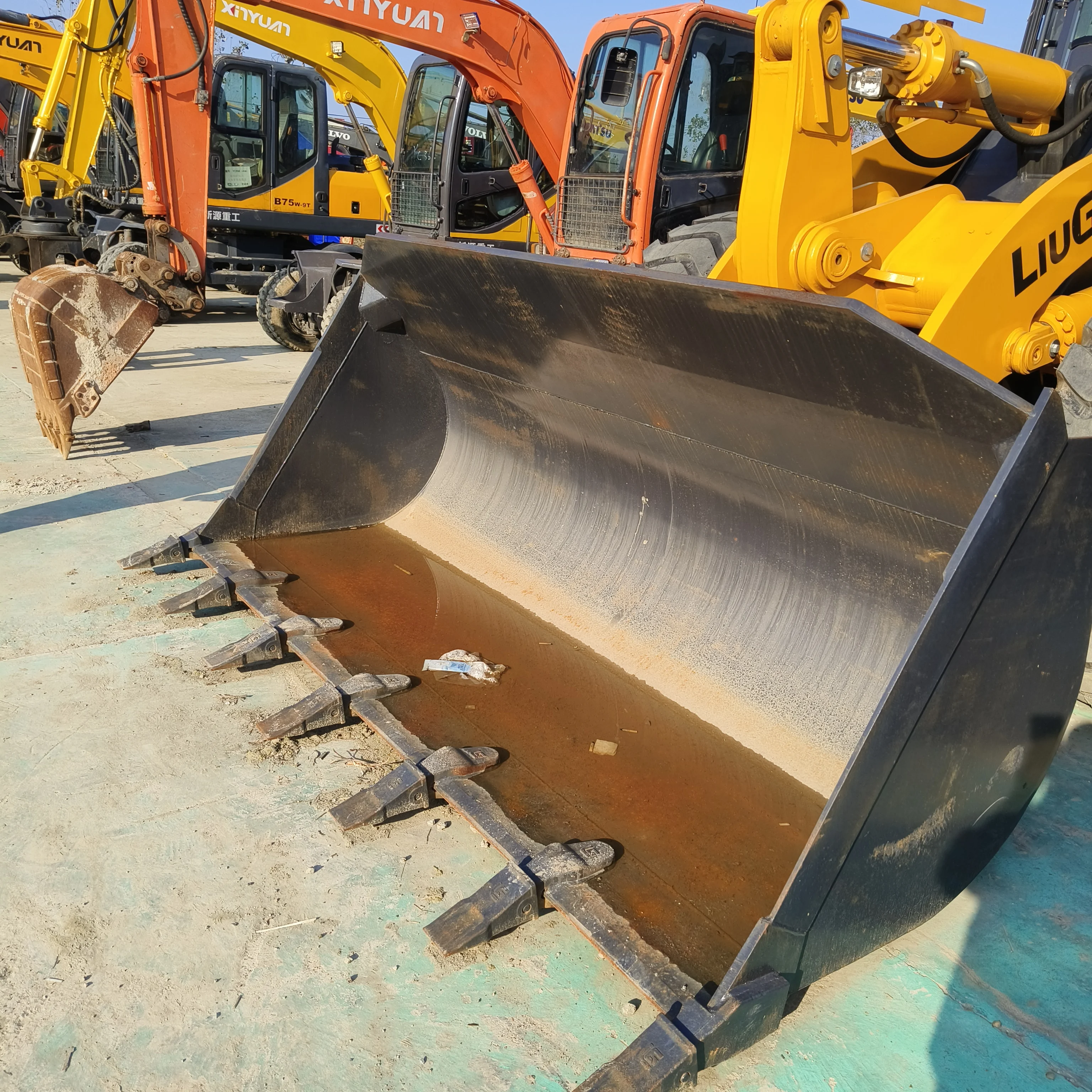 used liugong 856h loader Cummins engine machine