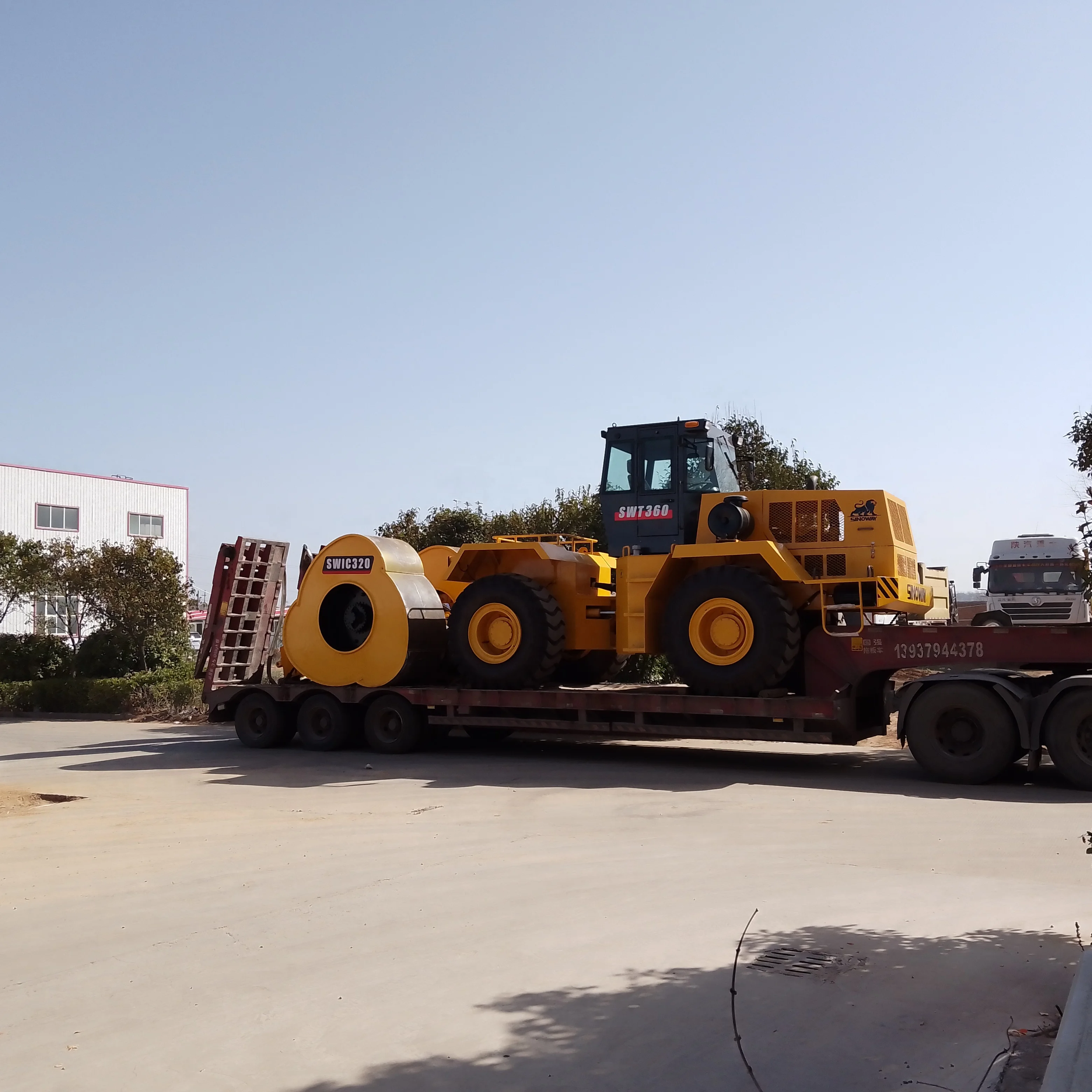 Heavy Equipment Double Drum Roller Triangular Impact Compacting Roller for sale in USA
