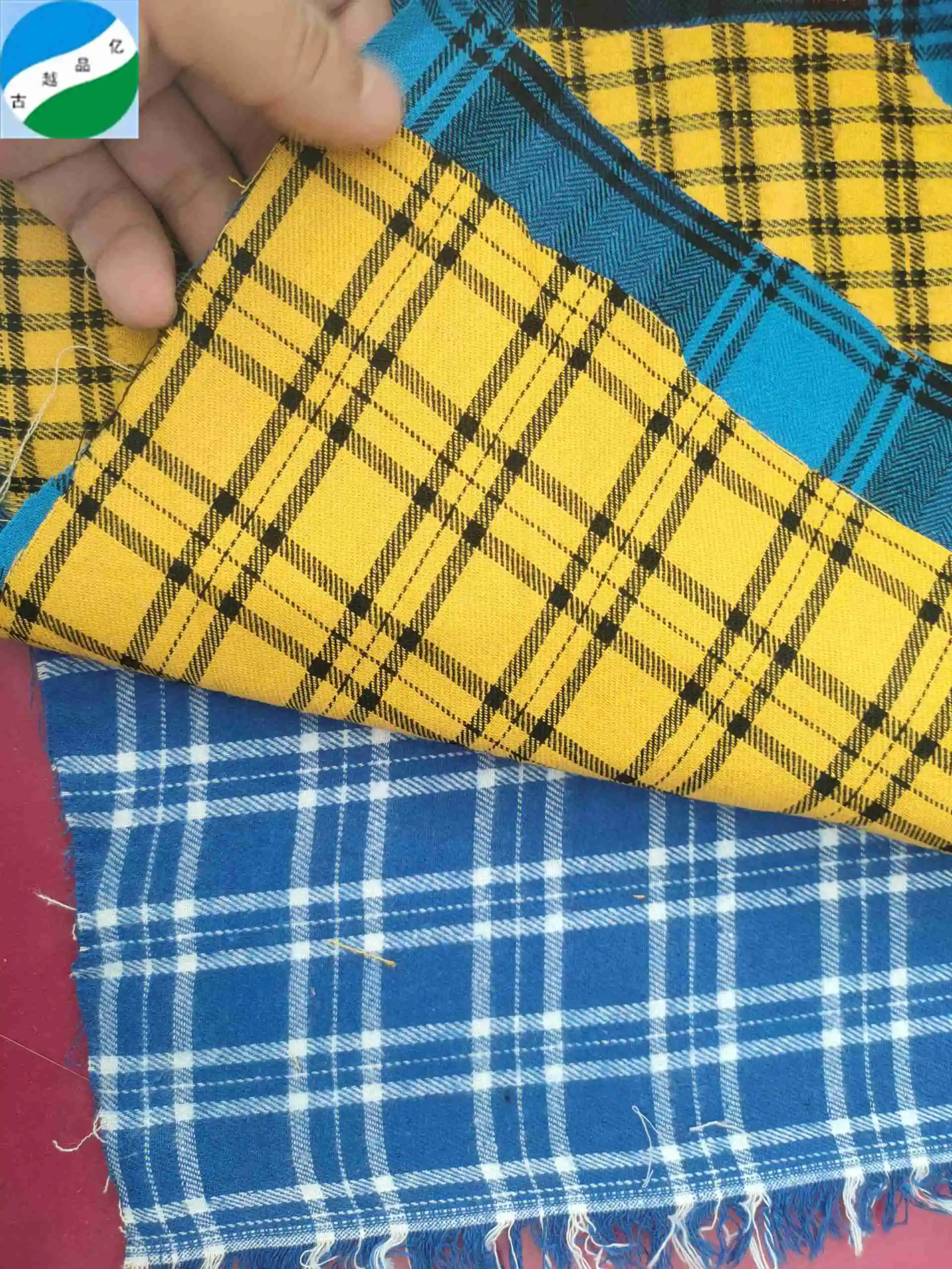 Ready goods factory supplier wholesale high quality of woven CVC yarn dyed check flannel stock fabric for garments
