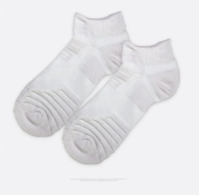 Customize Wholesale Summer Logo Brand Athletic Cushioned Solid Color Low Cut Cotton Men White Ankle Socks, Moisture Wick Socks