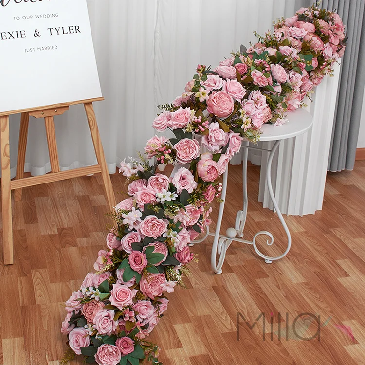 M-1 flowers table runners
