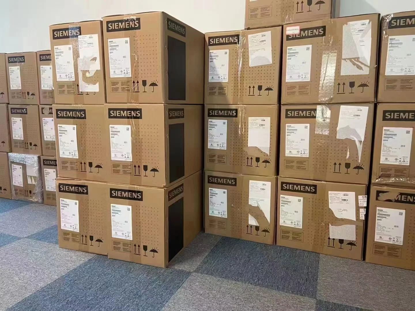 Controller easy software V8 single authorization 6ED1058-0BA08-0YA1 brand new original 6ED1 058-0BA08-0YA1