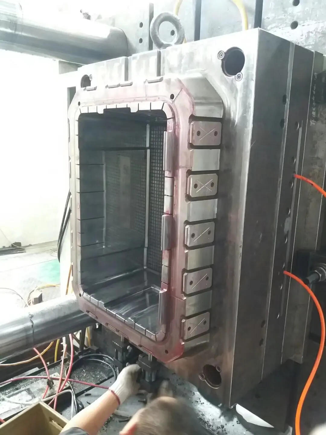 Medical Equipment Plastic Box Mould Processing and Manufacturing