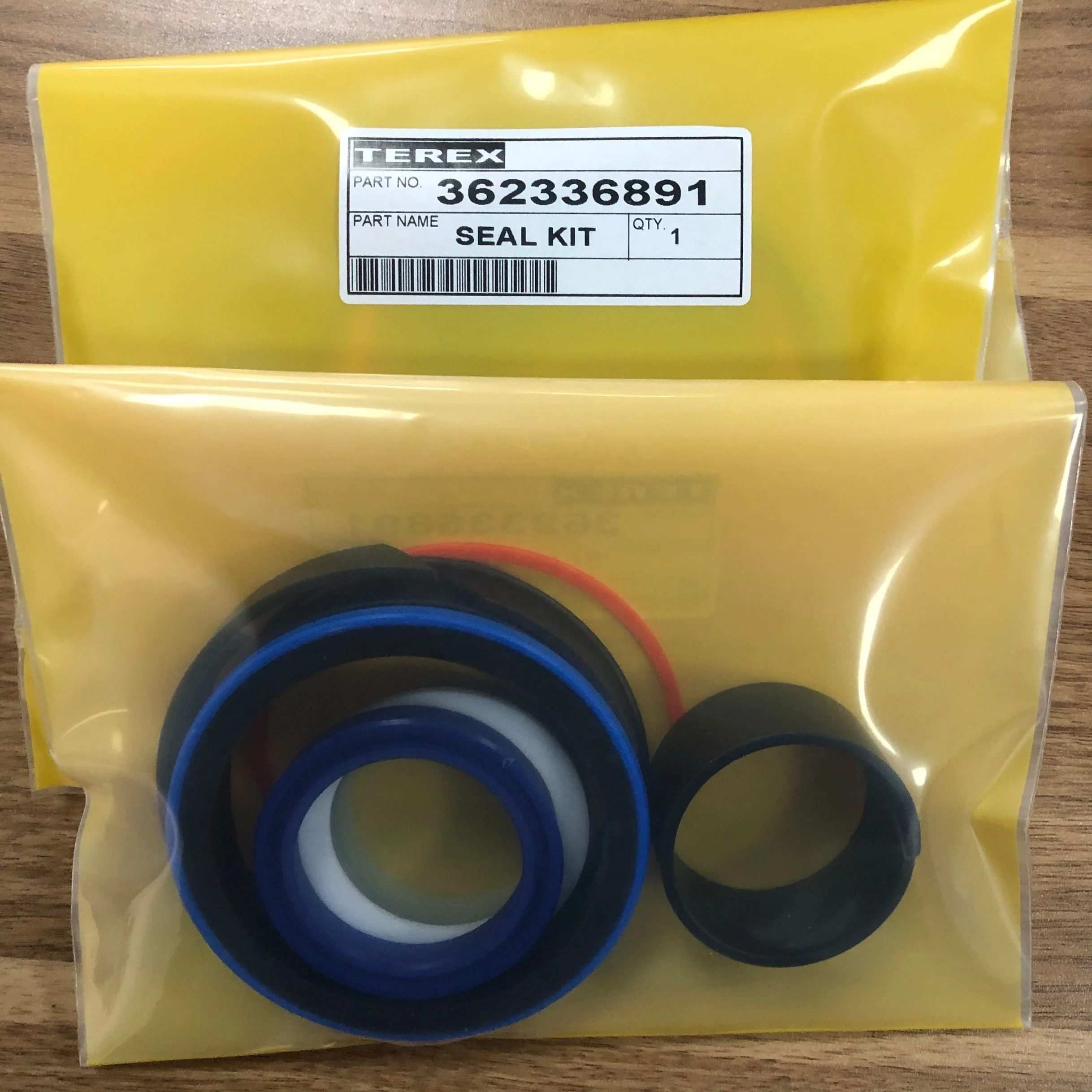 Hydraulic Swing Cylinder Seal Kit For Terex Backhoe Loader/362336891