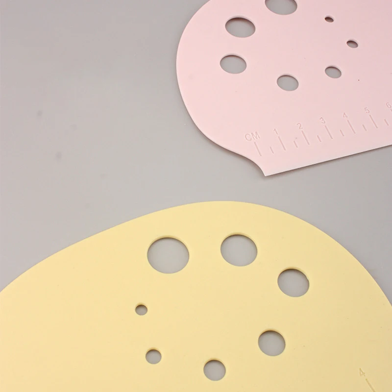 Baking Cut PP Intestine Powder Scraper with Double Scales