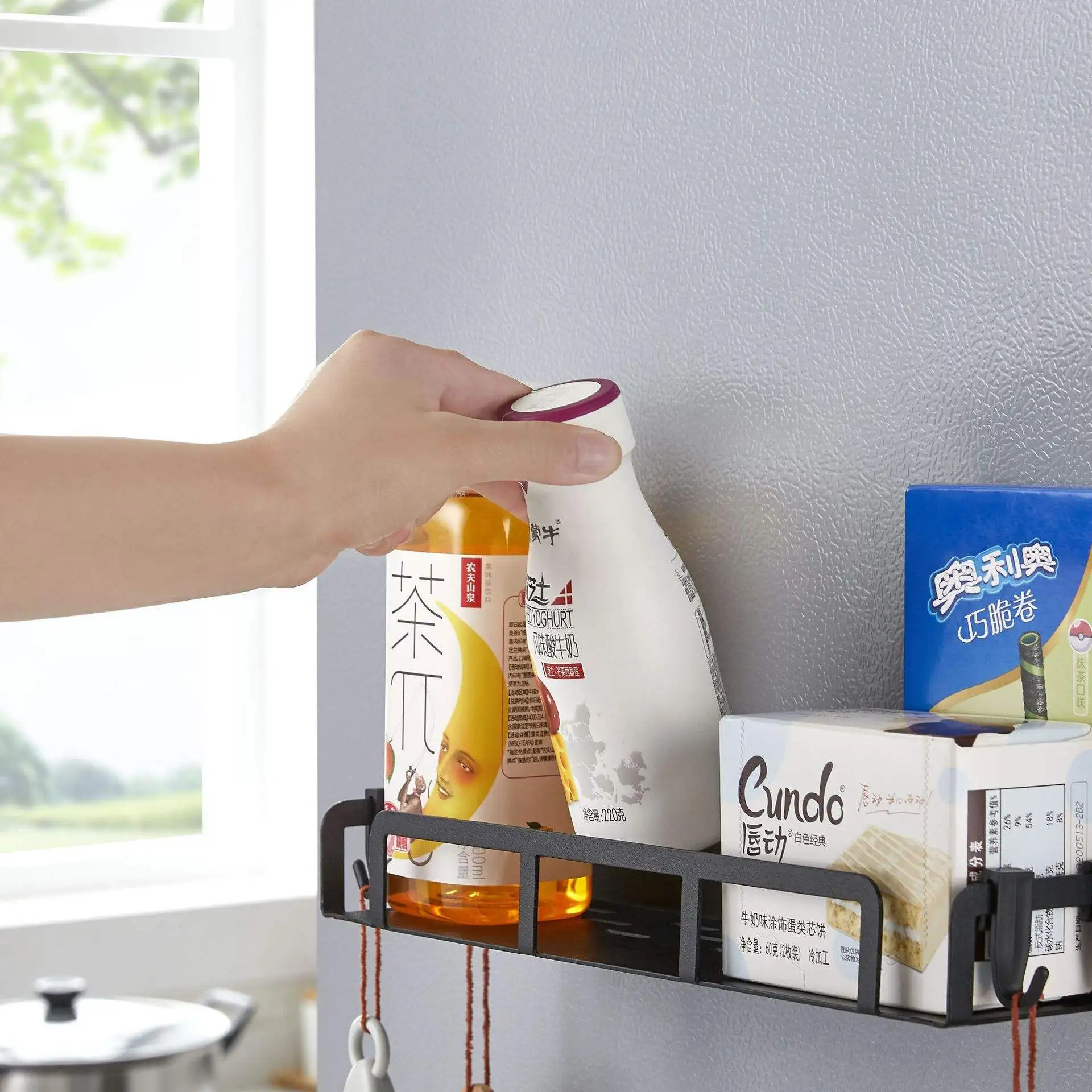 kitchen Attraction Space Saving Magnetic Fridge Refrigerator Side Plastic Wrap Bag hanger Spice Rack Shelf for Refrigerator