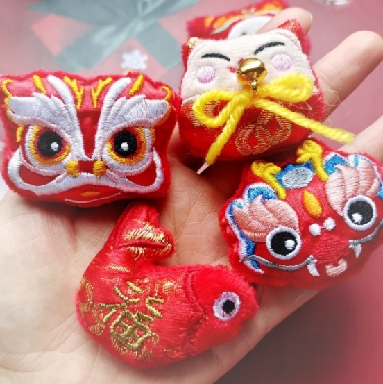 Chinese style lion children spring festival gift clothing scarf accessories plush brooch