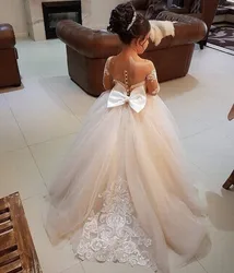 Popular Custom Made Wedding Applique Long Lace Tulle Tail Princess Children Gowns Flower Girl Dresses