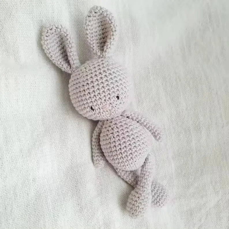 Hot Sale baby crochet animal doll crochet safety toy hand woven plush crochet keychain animal doll toy