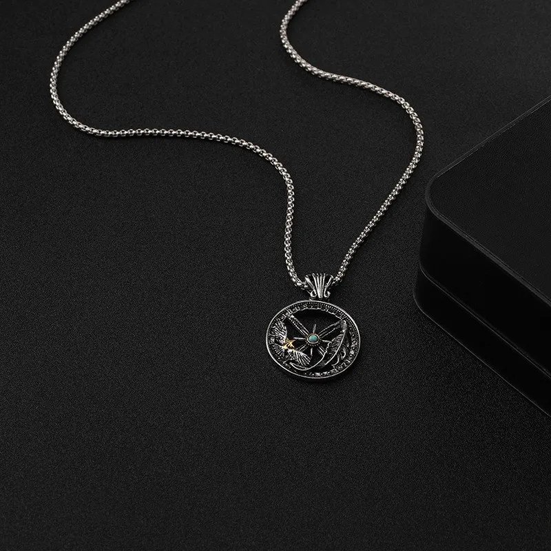 Feather Eagle Compass Necklace Personality Wispy Empty Necklace Pendant