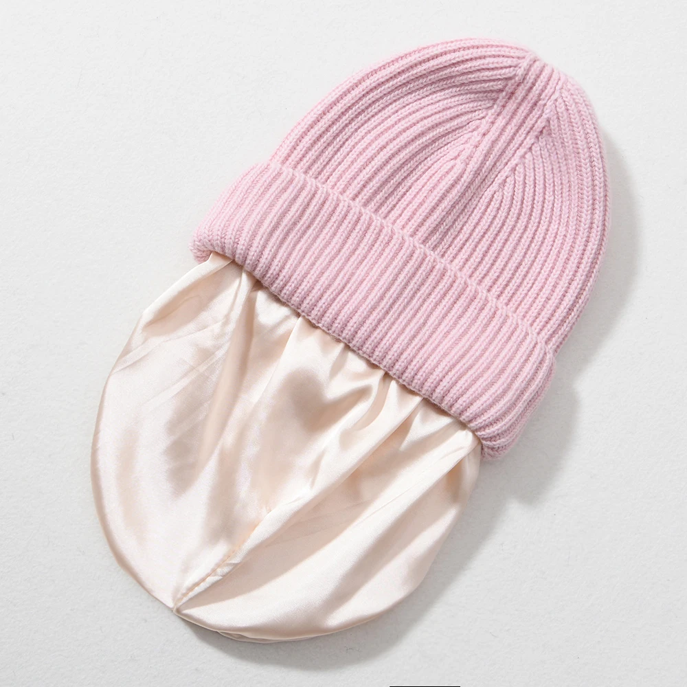 Factory Price Unisex Women Men Satin-lined-beanie Thick Wool Satin Hat for Women Knitted Beanies with Silk Lining Inside