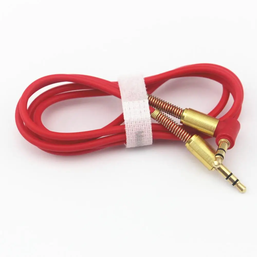 Высокое качество низкая цена 90 градусов 3,5 мм мужчин и мужчин AUX кабель с защиты металла Весна