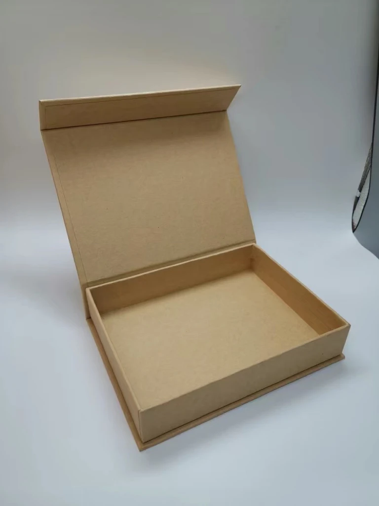 Thick material and lightweightCustom Size Logo Boxespaper  packaging boxboxesround kraft paper cylinder box