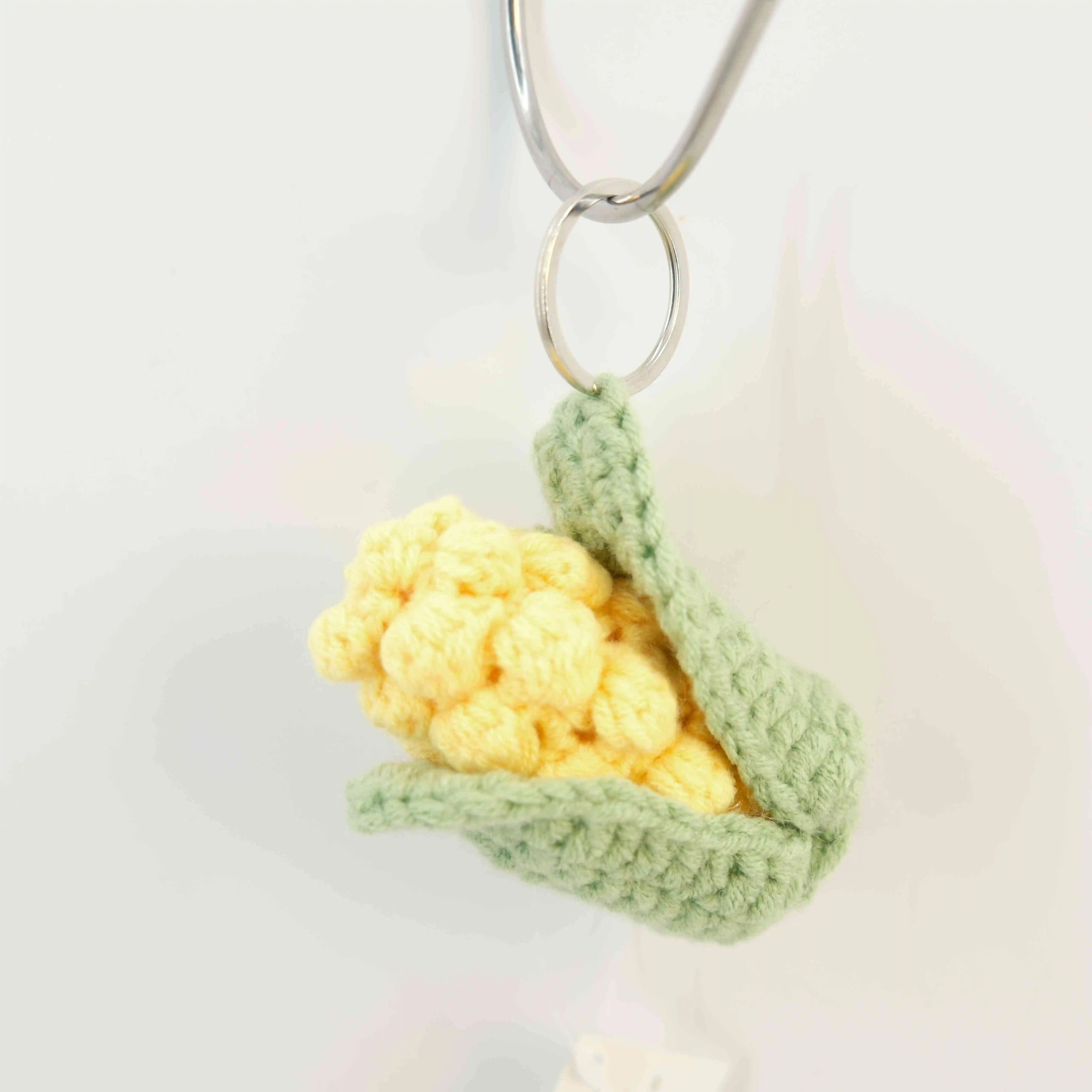 Wholesale 3D Vegetable Keychain Custom Crochet Keychain Home Decor Mini Simulated Wool Crochet Keychain