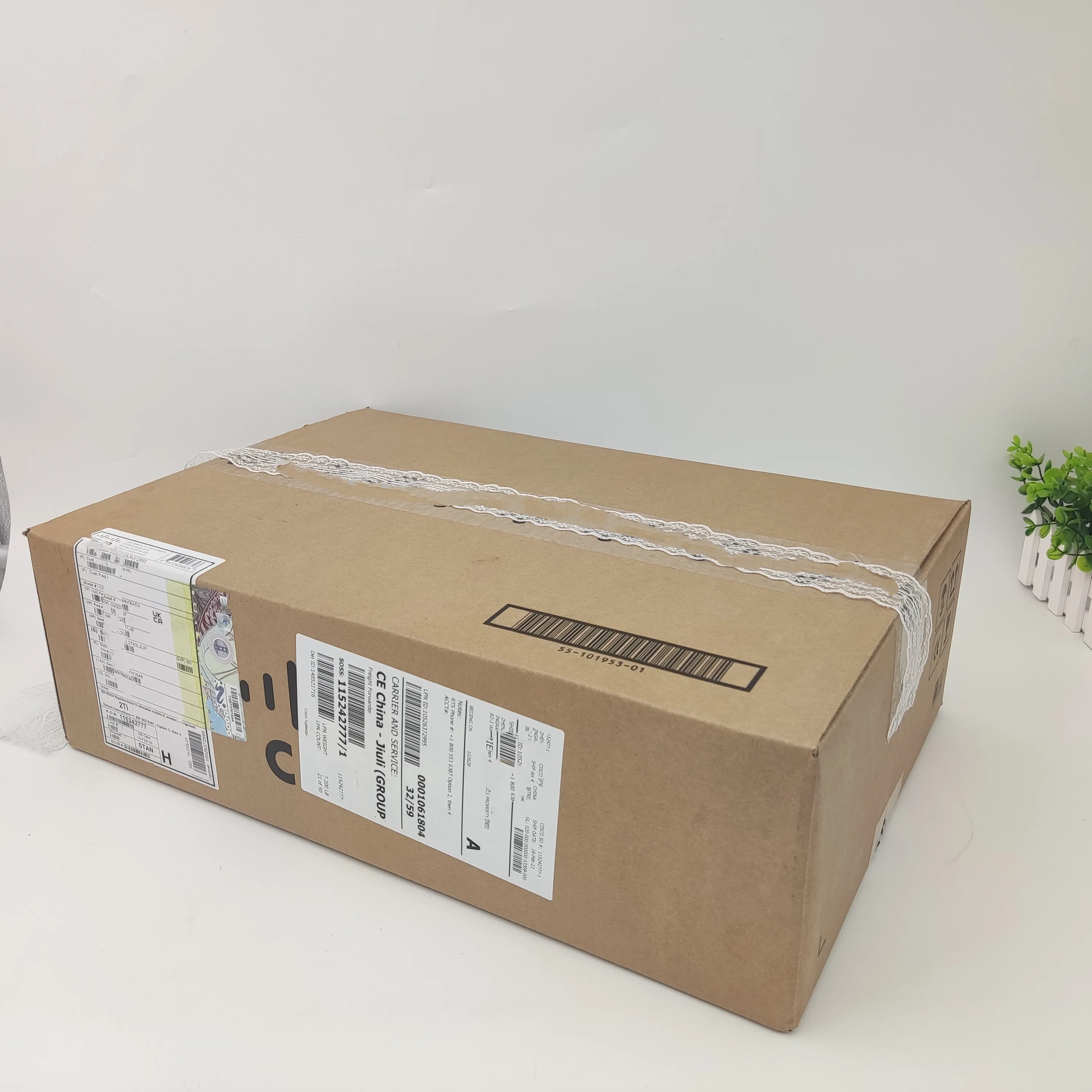 New Original C1111-4P ISR1100 4 Ports Dual GE WAN Ethernet Router C1111-4P