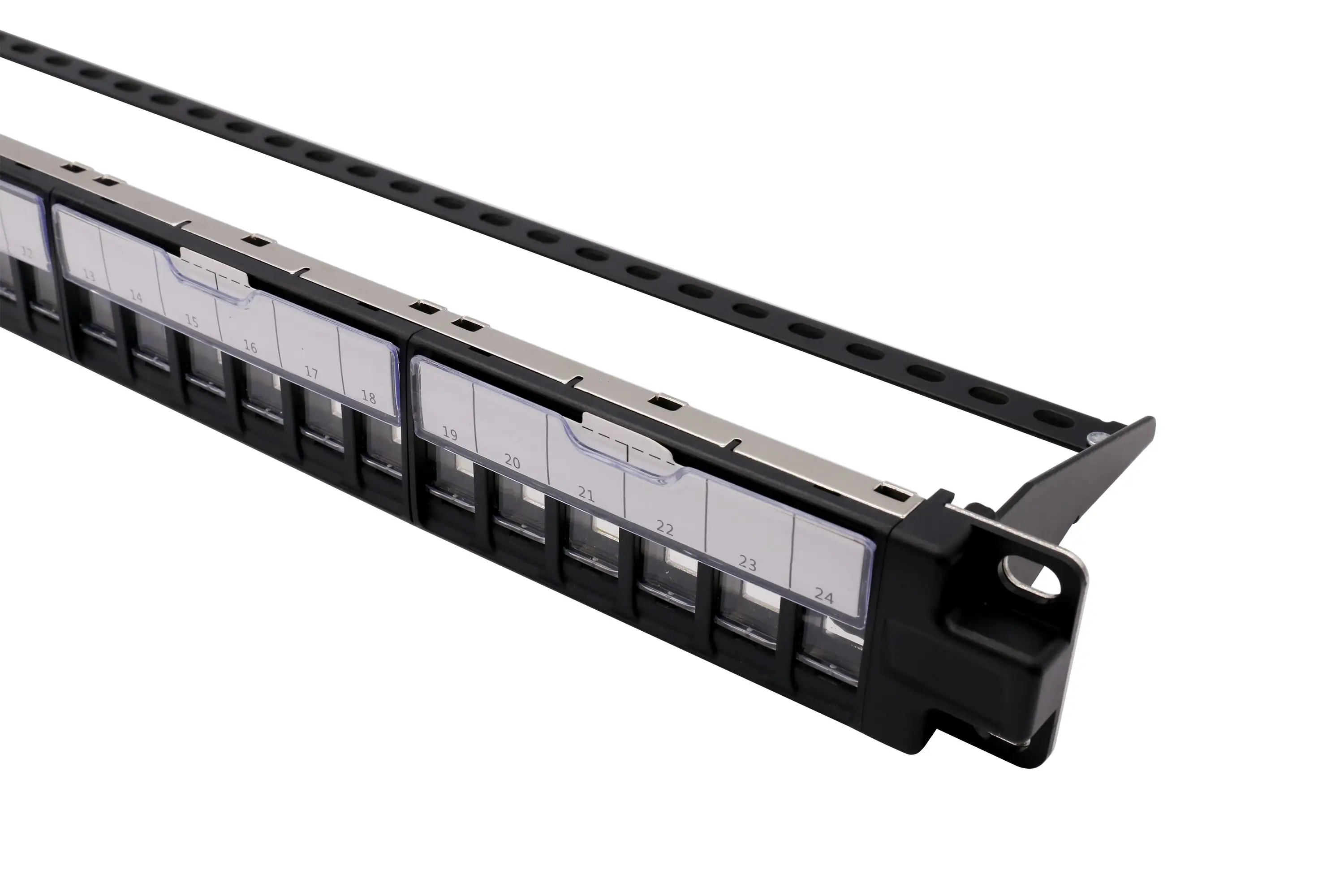  24 порта RJ45 патч-панель с домкратом и