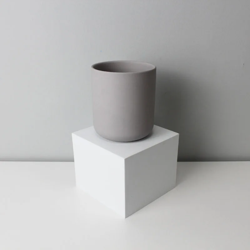 Custom Wholesale Empty Christmas Ceramic Clay Candle Vessels 10 Oz Decorative Candle Jars for Home