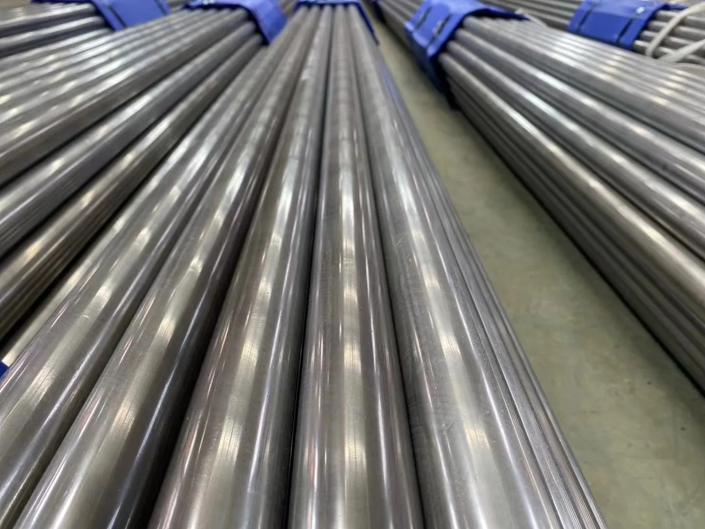 ASME SA-333M-1 SA-333M-4 SA-333M-6  SA-333M-7 SA-333M-8 SA-333M-9  seamless steel tube low temperature nace tube