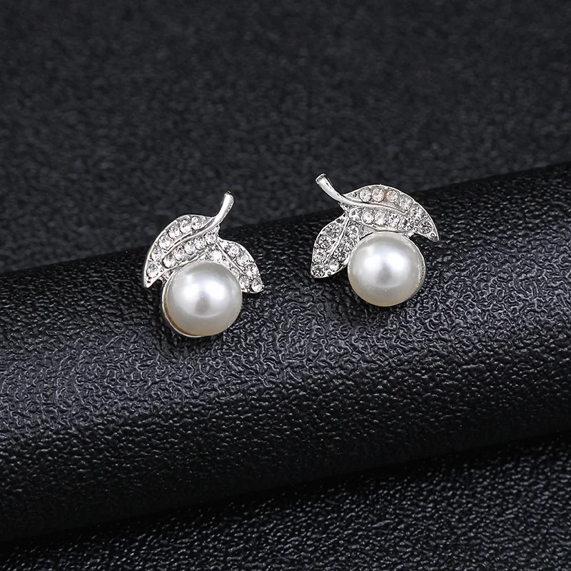 2024 Hot Sale Bridal Wedding Party Jewelry Sets Pearl With Rhinestone Diamond Luxury Simple Silver Necklace Earrings Sets Women