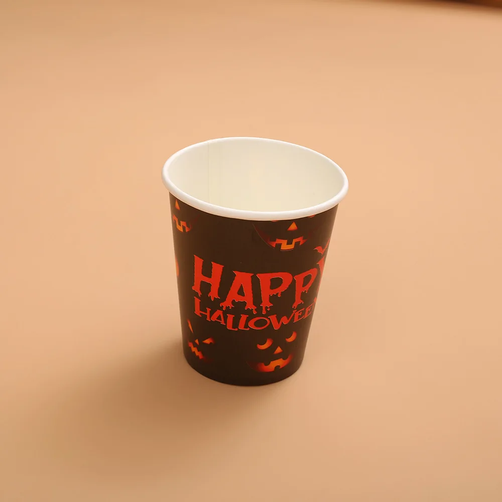 Decorative Disposable Tableware Plates Sets Dinnerware Water Bottles For Halloween Party Cake Celebrations