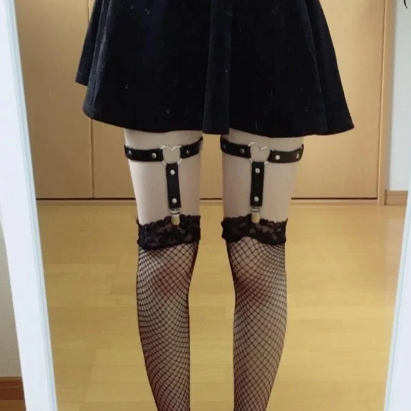 Wholesale Punk Heart Pu Leather Garter Belt Goth Rock Elasticity Body Harness Leg Harness Bondage Belts