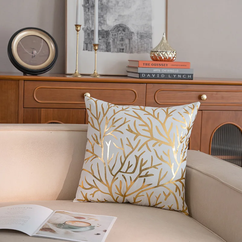 18x18inch Gold Queen Crown Soft Plush Throw Pillow Covers Cushion Pillowcase Decorative for Couch Sofa Living Room