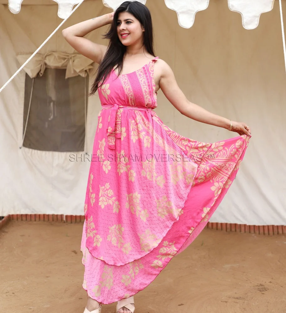 Manufacturer Of Lightweight Indian Sari Silk Dress Ladies Wear Sari Fabric Dress