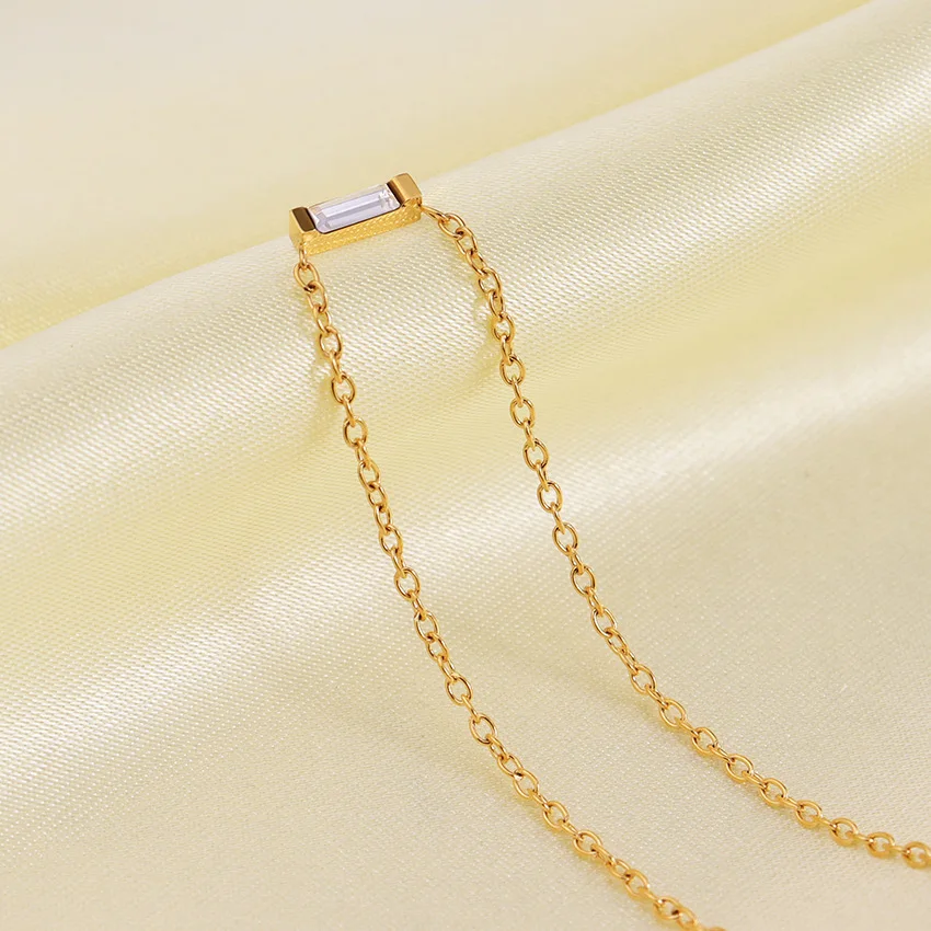 Minimalist Jewelry Stainless Steel 18k Gold Plated Square Zircon Stone Necklace for Women Crystal Pendant with Cable Chain