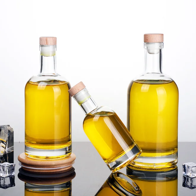 500ML 750 ML Manufacturer Wholesale Vodka Bottles Corked Wine Glass Bottles For Brandy Alcoholic Whisky