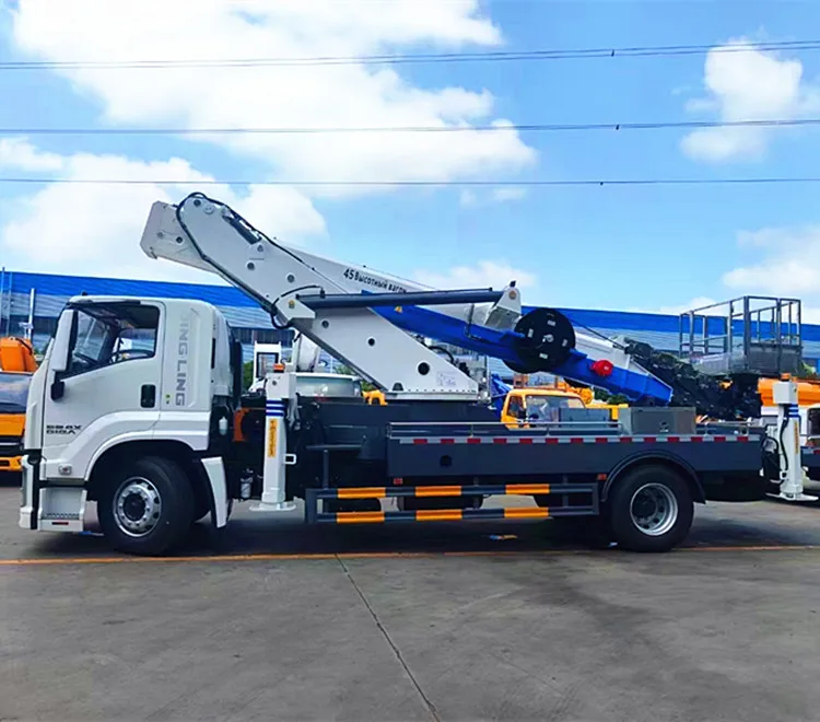 Isuzu aerial work truck.jpg