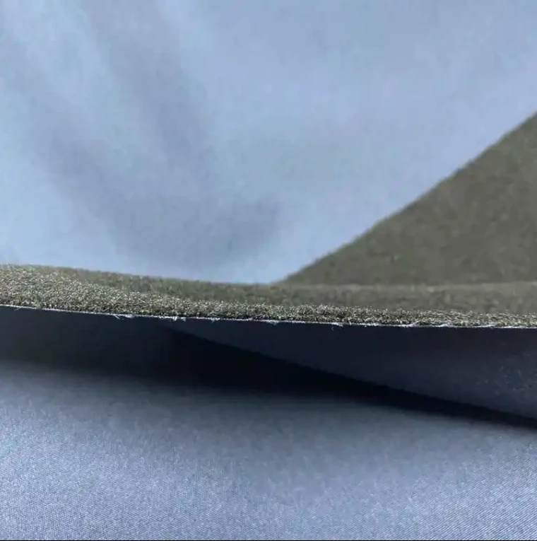 Customized 4 Way Spandex Pongee 3 in 1 Polar Fleece Laminated Boned Film Softshell Polyester Fabric PES Elastane EA Stretch