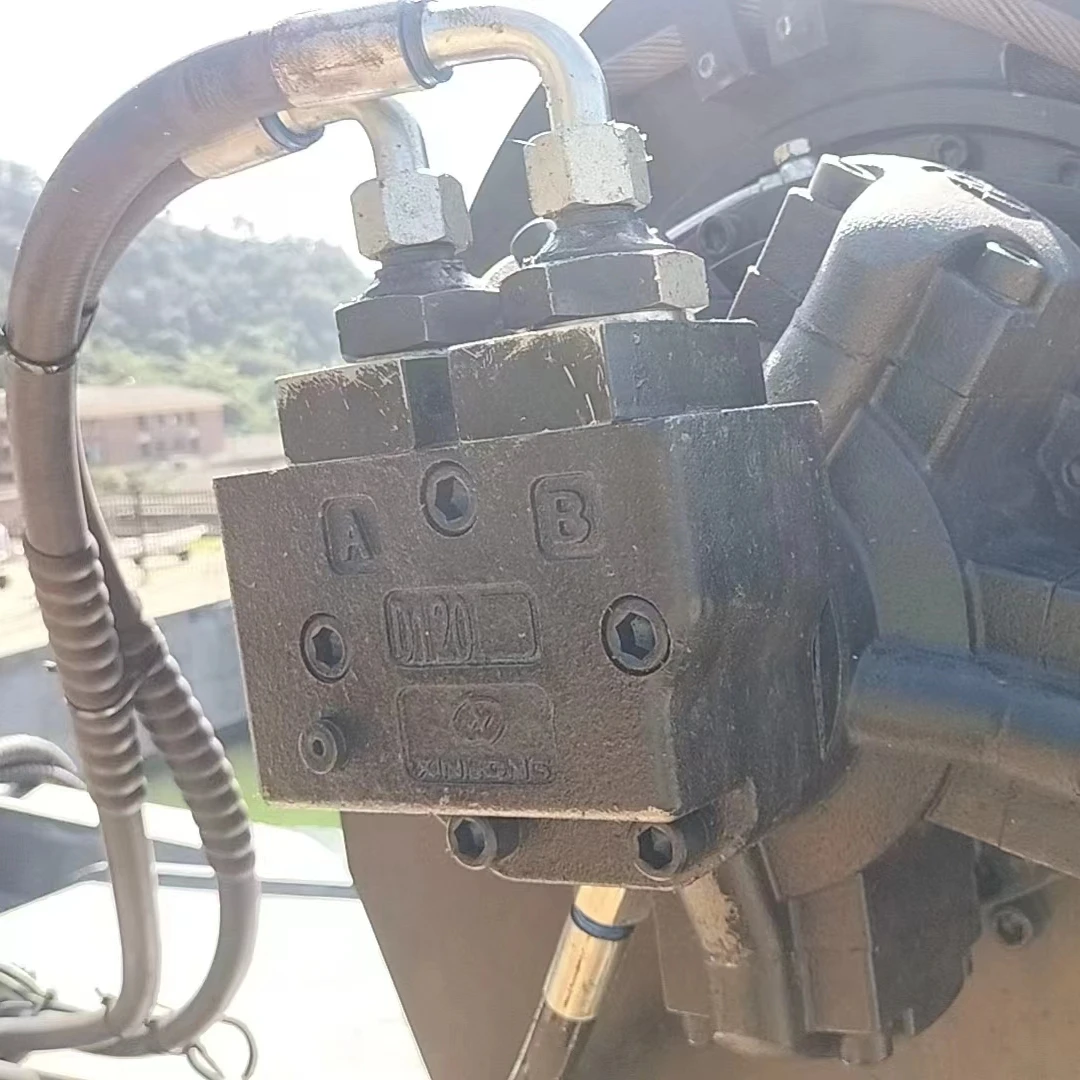 High quality small 1T 2 t 3 t hydraulic winch Five star deceleration engineering vehicle hydraulic lift towing customized price