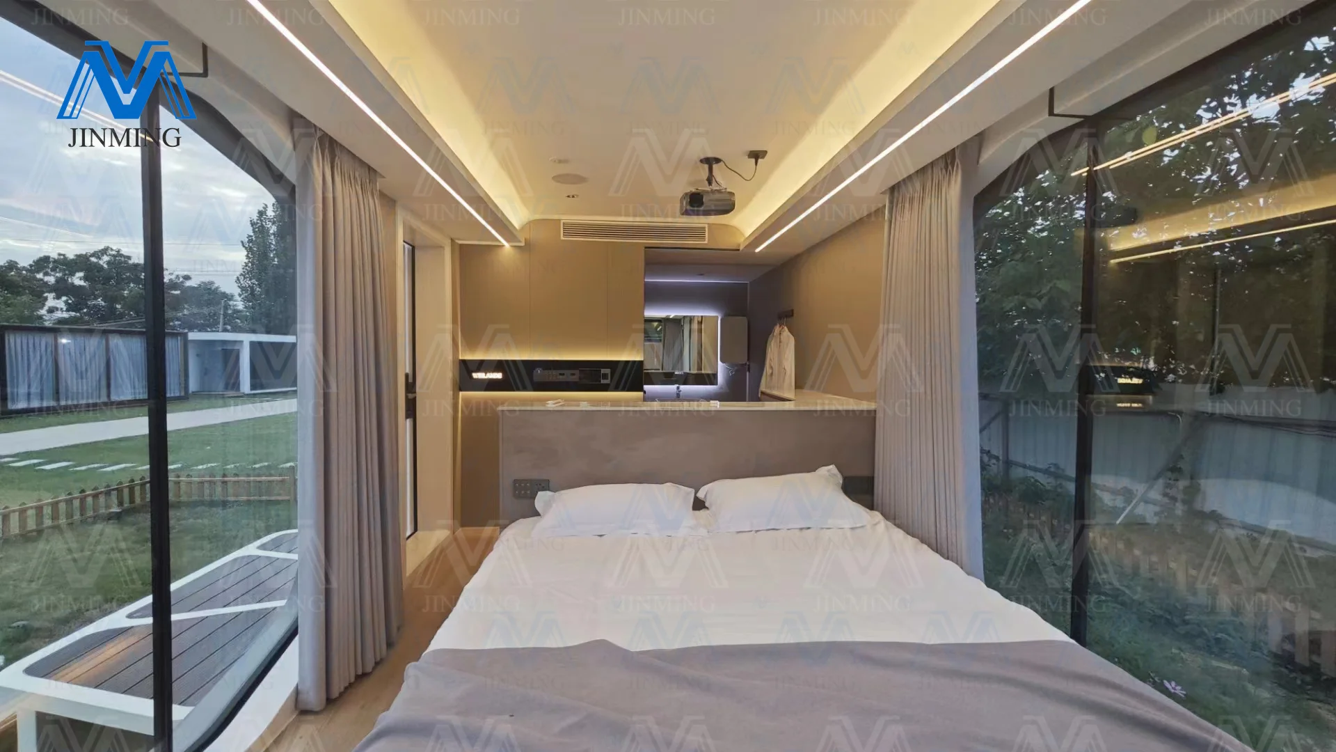 Mobile Modern Glamping Outdoor Portable hotel Resort Hotel capsule pod house