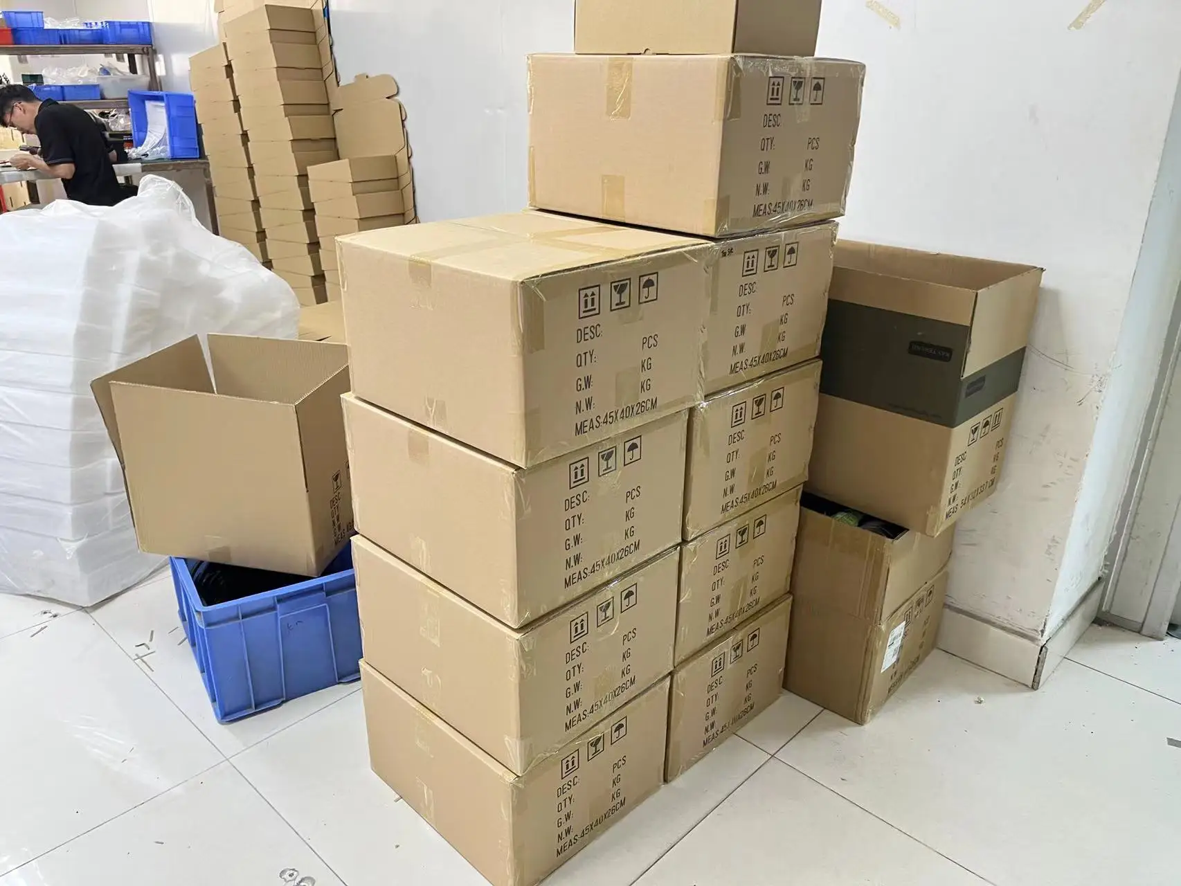 Micro Inverter Solar Micro Crown Inverter 600w 700w Wifi Solar Panel Wechselrichter Grid Tie Inverter with Limiter Solar System