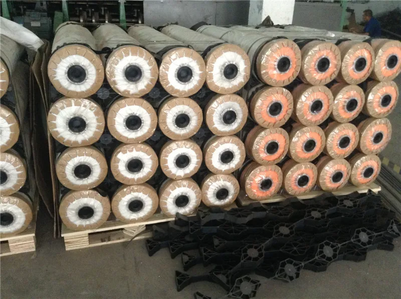 Wrapping  hay crops  wrapping round bales net silage bale  wrap net