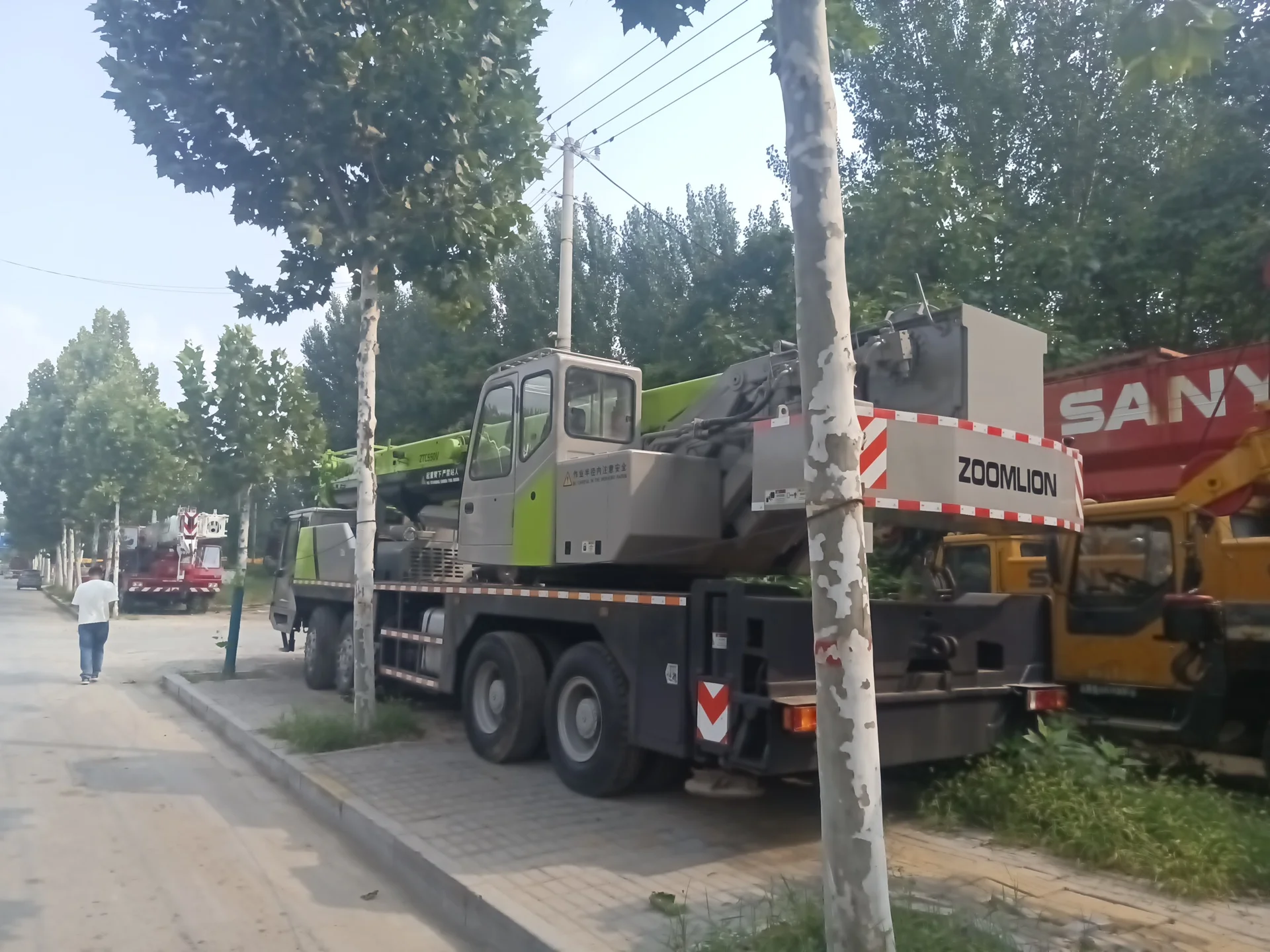 Telescopic arm crane 50t used crane zoomlion used machinery used truck cranes