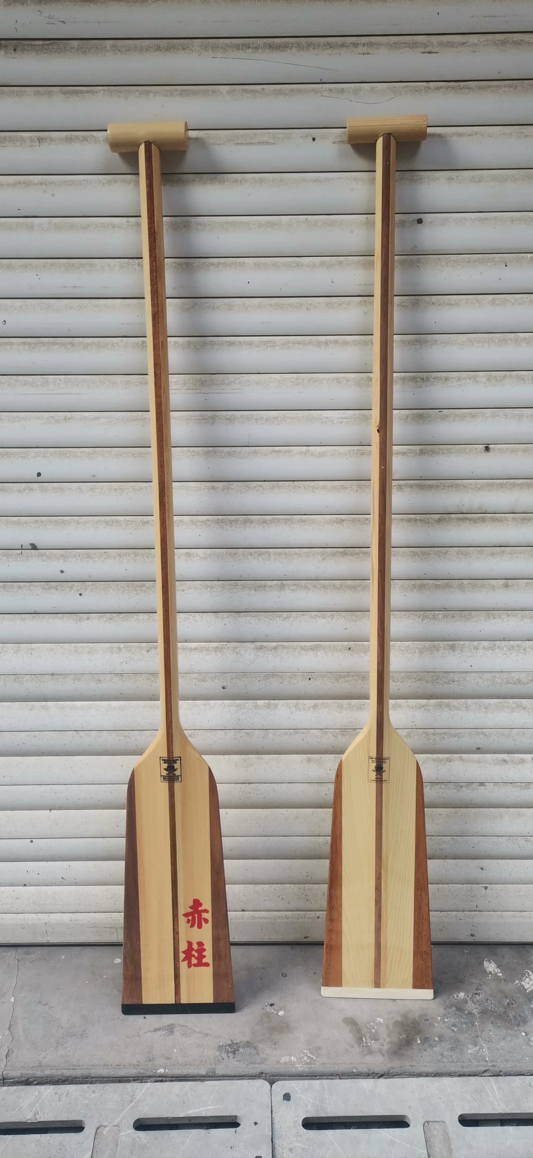 Wooden IDBF Approved Dragon Boat Paddle