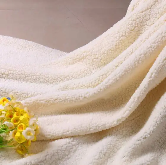 Wholesale Hot selling New Colour Super Soft Warm solid  100% polyester Sherpa  fabric