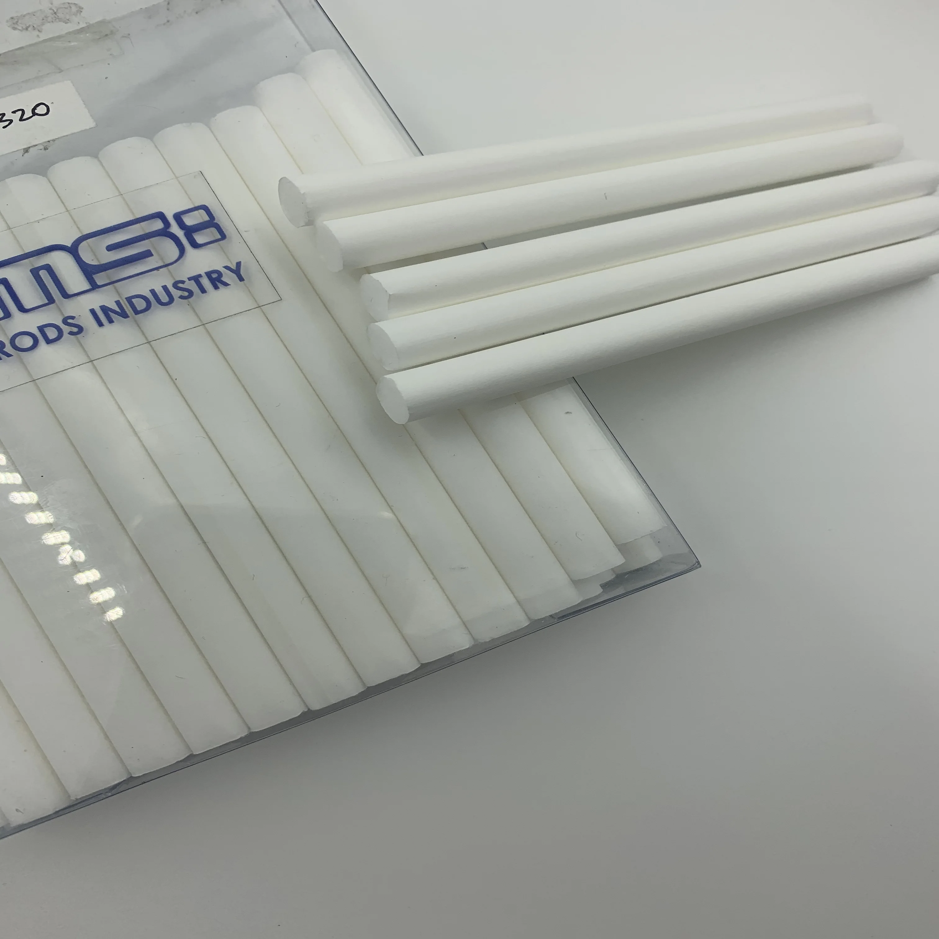Cigarette filter fiber acetate tow for cigarette packing