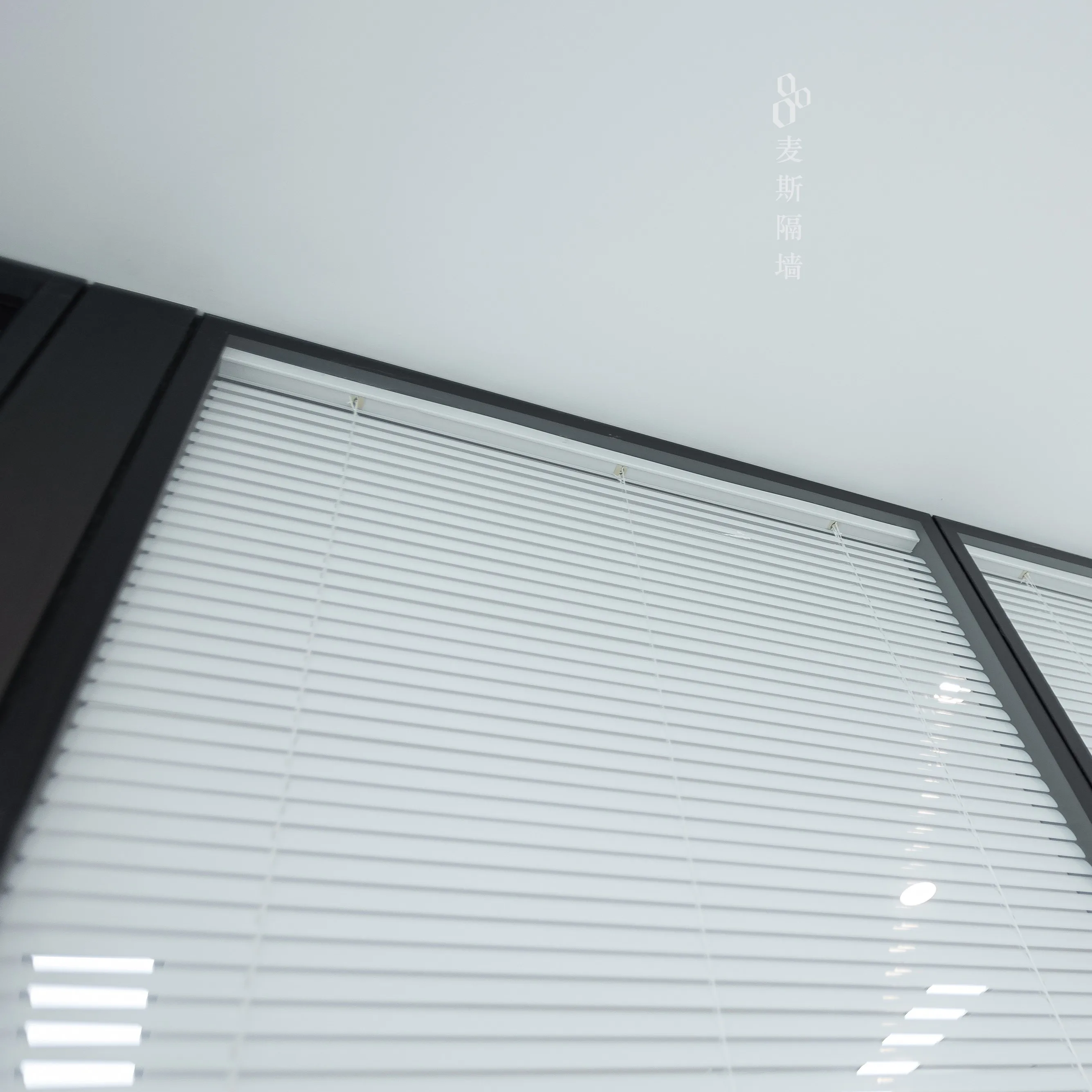 Interior Modules shipped directly glass partition built in Louvers wall panel for office