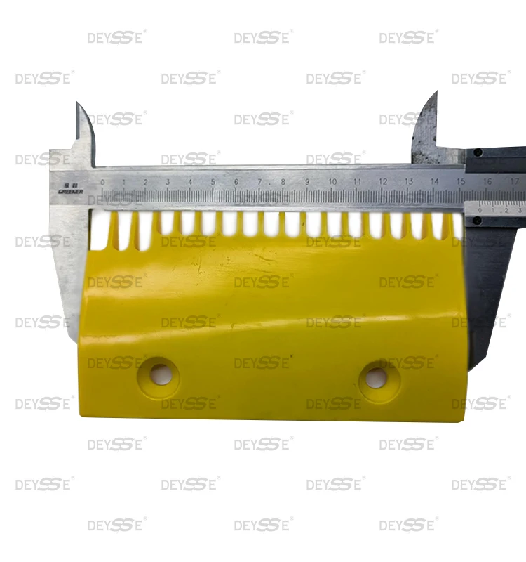 Escalator Parts Comb Plate Yellow Plastic DSA000B654 RHS 17T Left