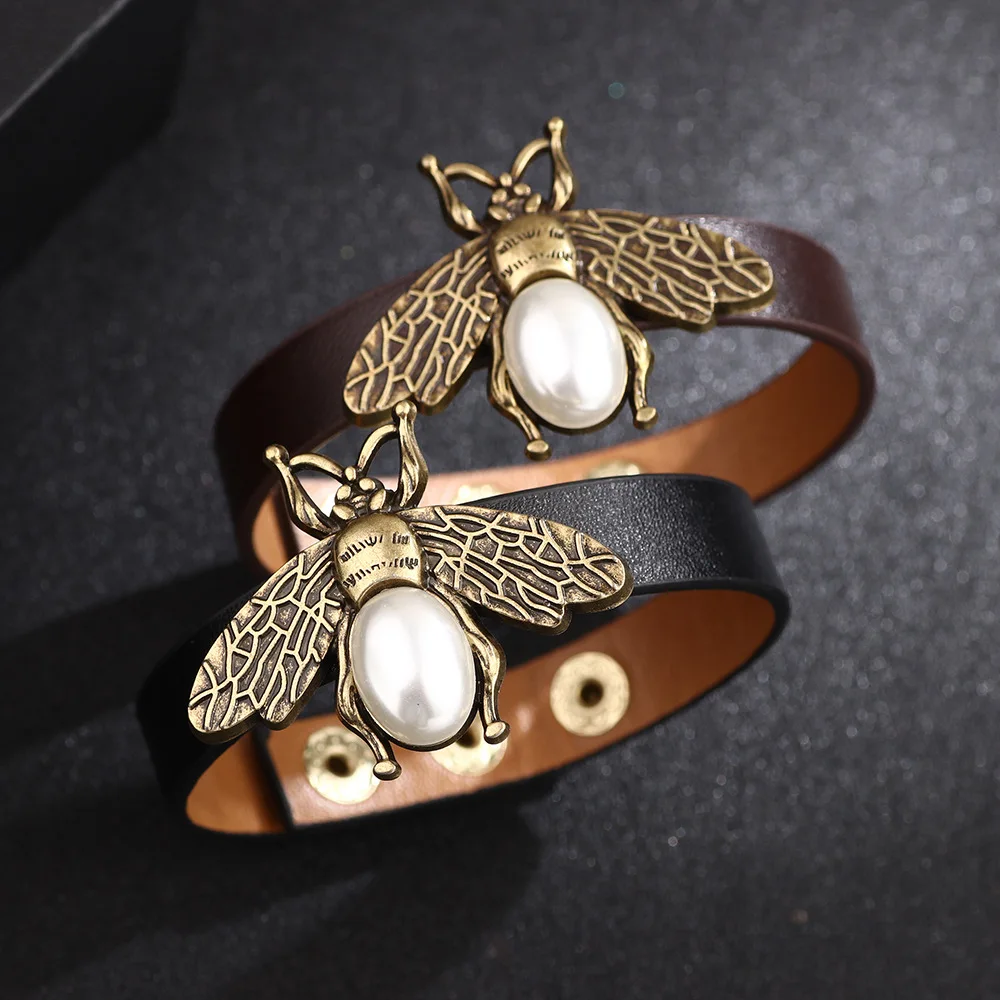 2021 Hot Selling Antique Animal Bee PU Leather Orange Belt Lucky Charm Bracelet For Student