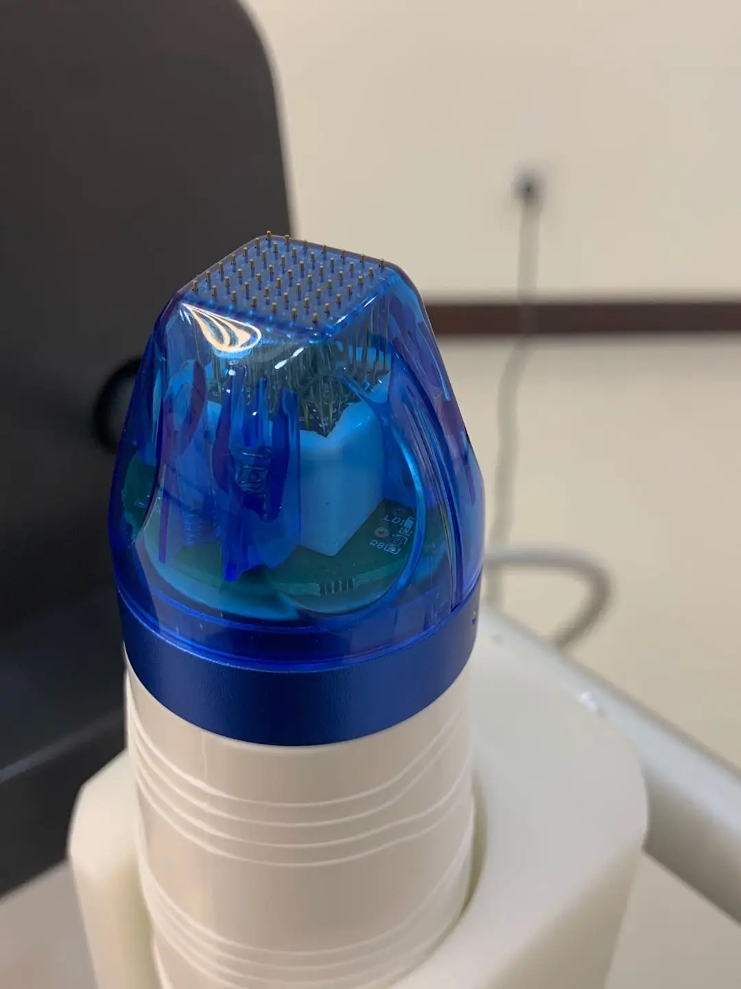 
OEMODM Face Lifting Fractional RF Needle Vivace Wrinkle Remover Skin Tightening Microneedle Radiofrequency Microneedling Machine 